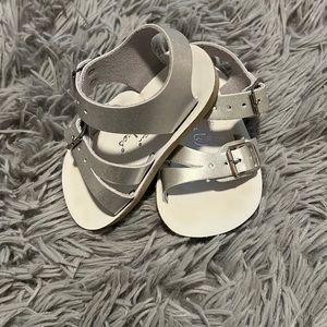 Silver Sunsan SeaWees